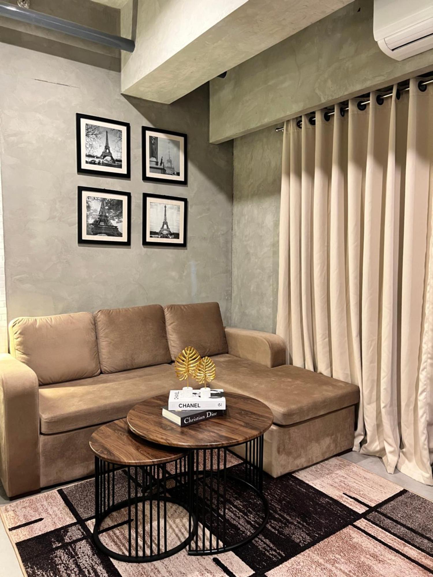 Cozy Spacious Hotel Type Condo With Ps5 Smart Tv And Wifi * San Juan (Metro Manila)